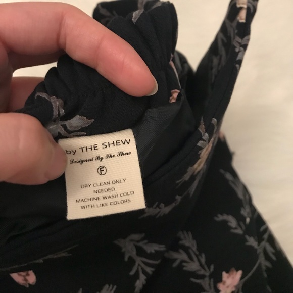 Sold🌷 - Picture 3 of 4